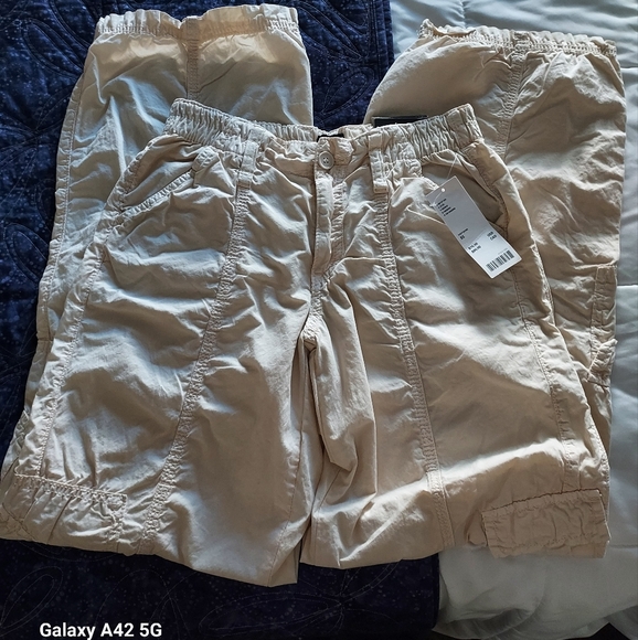 Urban Outfitters Pants - NWT Urban Outfitters Y2K Cargo pants, cereal, XS